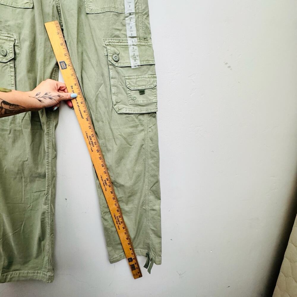 American Eagle Stretch Green Cargo Pants Women’s Size 2 Long - Picture 5 of 9